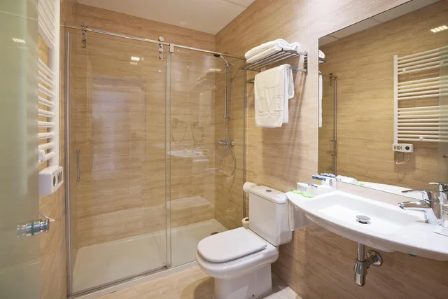 غرفة قياسية بسرير مزدوج، Villa de Alcobendas 6/7