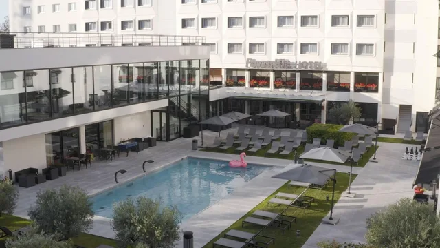 غرفة ديلوكس مفردة بسرير مزدوج، Hotel Forest Hill Paris Meudon-Velizy 1/1