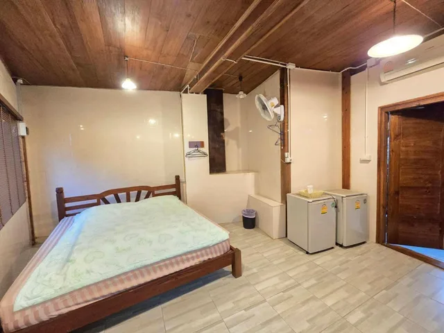 غرفة قياسية بسرير كوين، Klong Suan Plu Resort 2/3