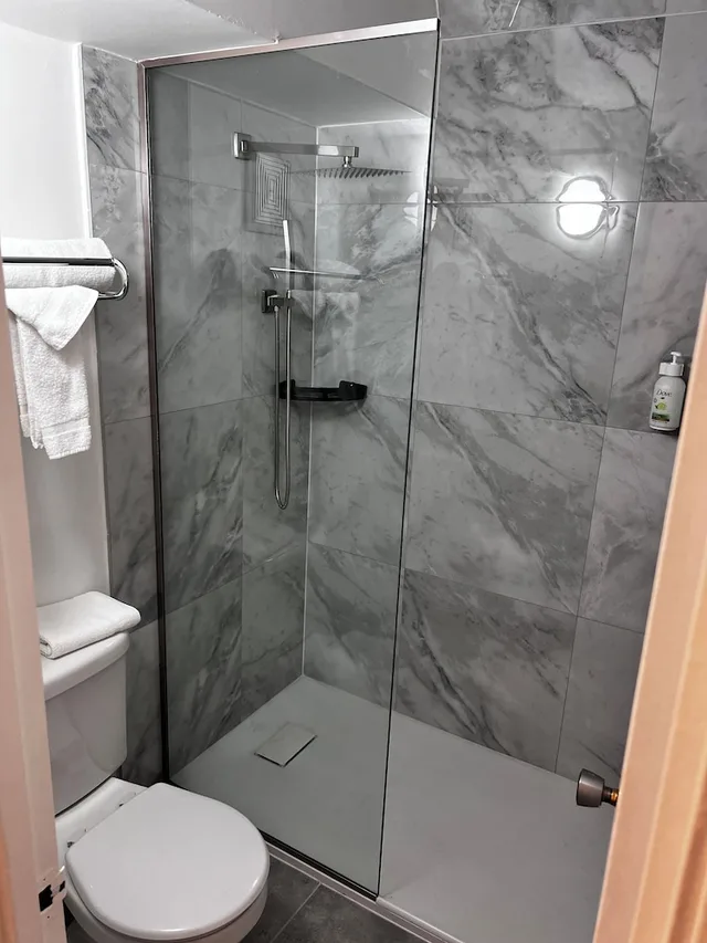 غرفة بسريرين كينج، Travelodge by Wyndham Drummondville 5/7