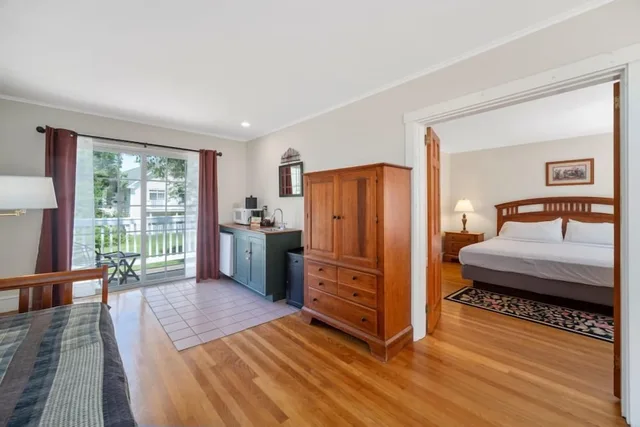 كوخ بسرير كينج مع أريكة، Country Inn At Camden Rockport 3/5