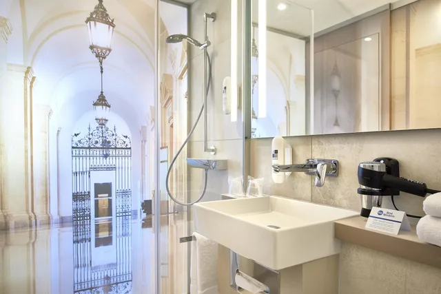 Standard, Queen Bed, Courtyard Area، Best Western Hotel Leipzig City Center 5/5