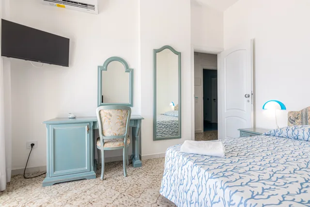 غرفة سوبيريور رباعية، Hotel Poseidon 2/8