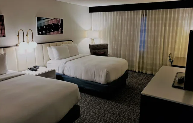 غرفة بسريرين كوين، Doubletree Austin Northwest Arboretum 1/1