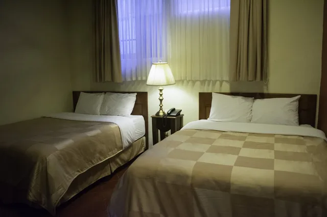 غرفة قياسية بسريرين مزدوجين، Hotel Del Patio 1/7