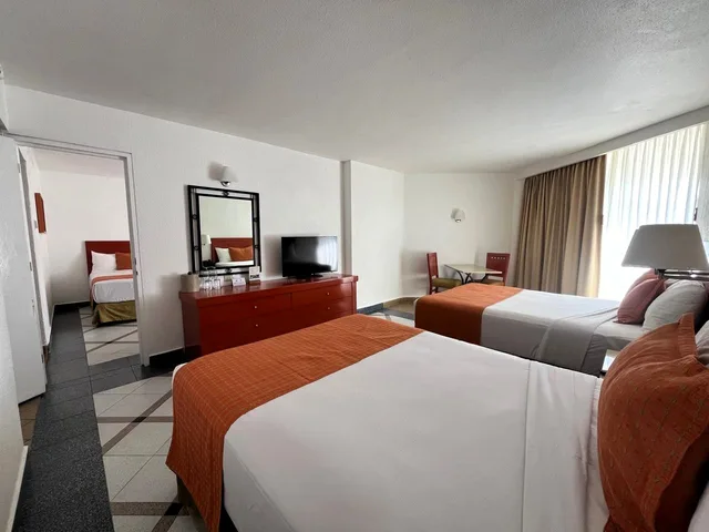 جناح عائلي، Park Royal Beach Ixtapa All Inclusive 1/3