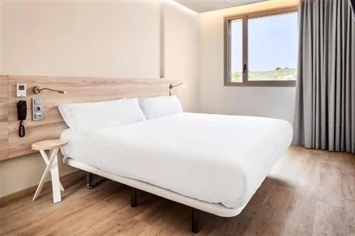 Plus, Single, Double Bed، B&B HOTEL Murcia 1/2