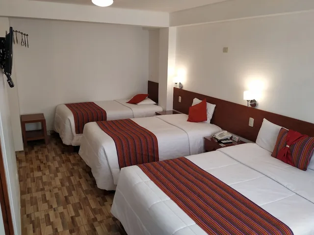 غرفة عائلية بسرير مزدوج وسريرين منفصلين، Hotel Viandina Machupicchu 4/9