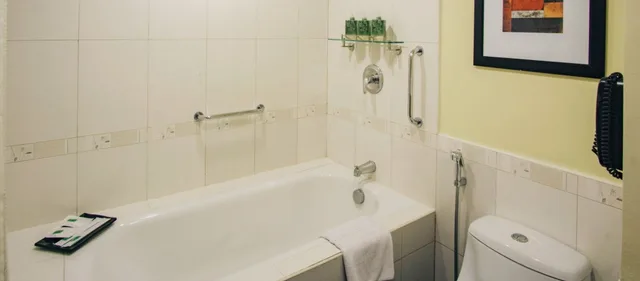 غرفة ديلوكس بسريرين منفصلين، Greenhills Elan Hotel Modern 4/4