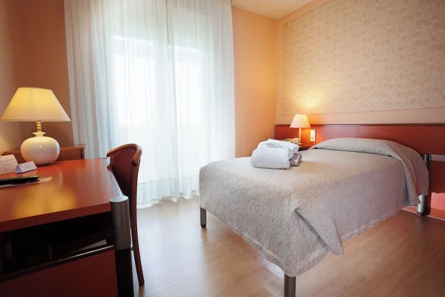 غرفة مفردة، Savoia Thermae Spa 6/8