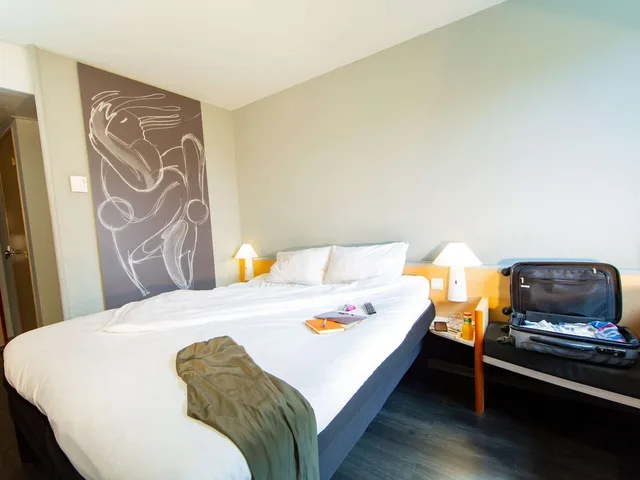 غرفة قياسية بسرير مزدوج، Ibis Mulhouse Ile Napoleon 1/10