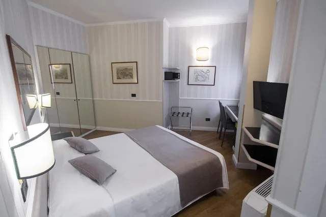 غرفة مفردة بسرير مزدوج، Flora Hotel Milan 9/10