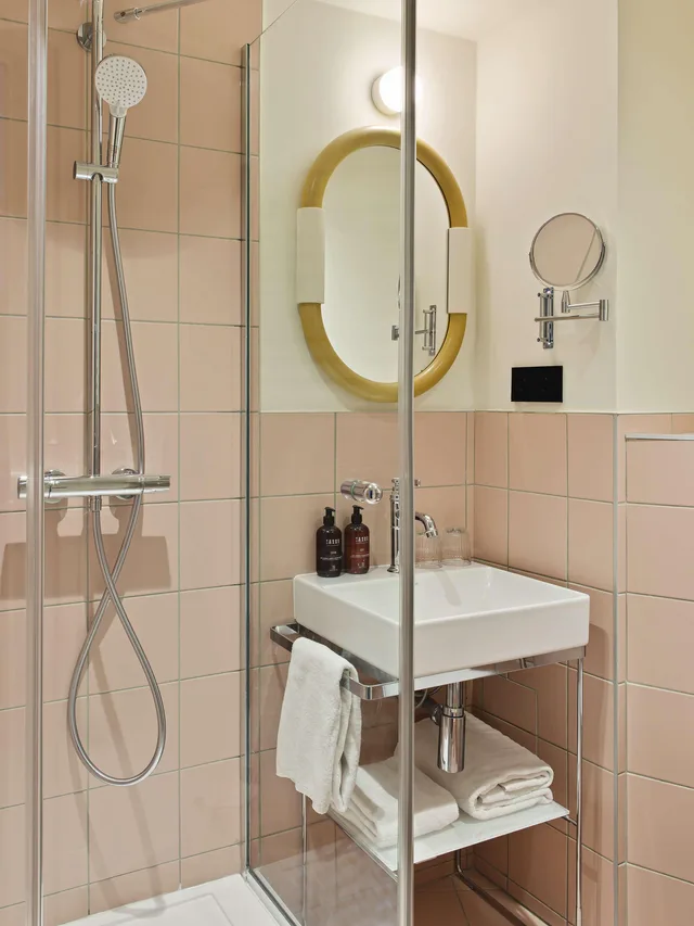 غرفة كلاسيكية بسرير مزدوج، Hotel Mercedes 9/10