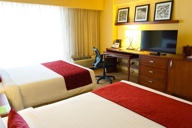 غرفة كلاسيكية بسريرين مزدوجين بإطلالة على المدينة، Courtyard By Marriott Puebla Las Animas 7/10