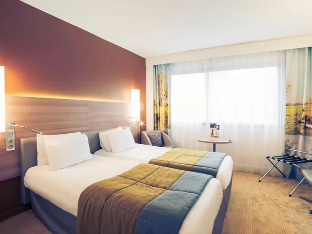 غرفة بسرير كوين لذوي الإعاقة، Mercure Macon Bord De Saone 4/10