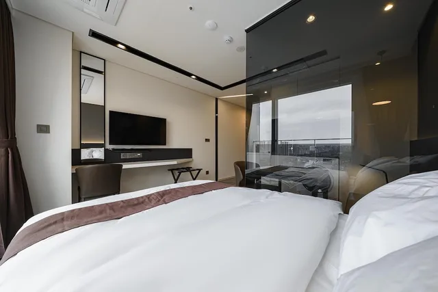 غرفة قياسية مزدوجة، Gloucester Hotel Kintex 2/5