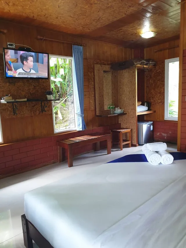 غرفة عائلية بسريرين مزدوجين بإطلالة على الجبل، Baan Suan Hill Resort 6/8