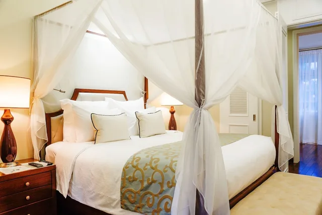 Imperial, Suite, King Bed، Villa Song Saigon 2/2