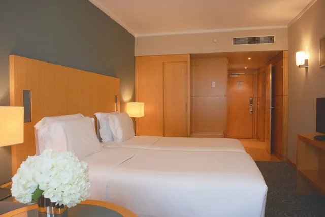 غرفة بسريرين منفصلين، Sana Malhoa Hotel 4/10