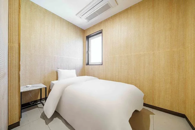 غرفة عائلية بأربعة أسرّة وسرير كوين، Mind Tourist Hotel 2/2