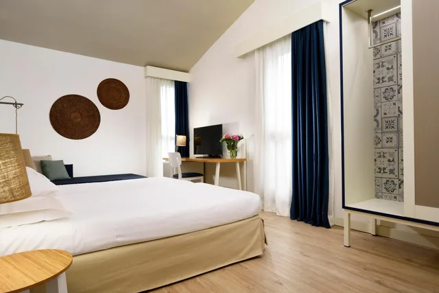 فيلا سوبيريور ثلاثية، Unahotels Naxos Beach Sicilia 2/10