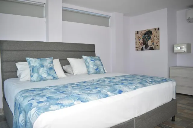 غرفة فاخرة بإطلالة على البحر، Santorini Casablanca 1/10