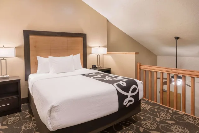 Family Suite, Loft, King and Queen Bed, Sofa، La Quinta Inn and Suites by Wyndham Idaho Falls/Ammon 3/5