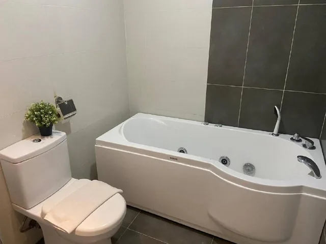 جناح عائلي بجاكوزي، Asia Like Boutique Hotel 6/10