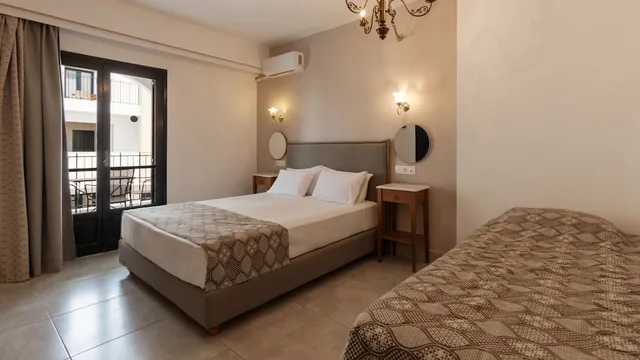 Superior, Triple, 3 Beds, Nami Hotel & Suites 3/5