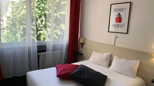 غرفة كلاسيكية بسرير مزدوج، Hotel Vieille Tour 3/6