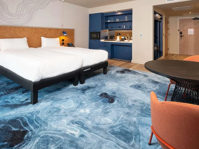 غرفة سوبيريور بسريرين منفصلين بمطبخ صغير لذوي الإعاقة، ibis Styles Burton On Trent 2/5