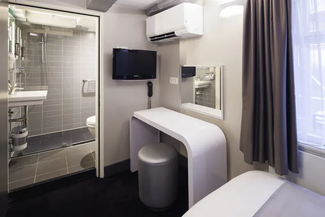 غرفة قياسية مفردة، Hotel CC 14/22