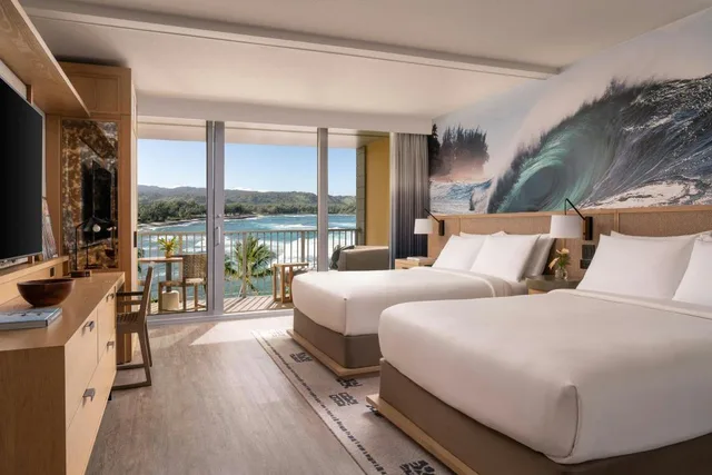 Club, Guest Room, 2 Queen Beds, Ocean Front, Club Lounge Access, Top Floor, The Ritz-Carlton O ahu, Turtle Bay 2/4