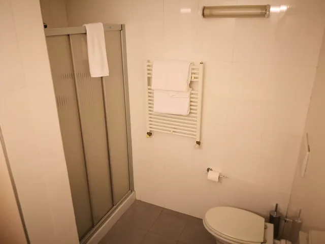 غرفة كومفورت ثلاثية بسرير فردي بإطلالة على الحديقة، Hotel Ristorante Trendy 5/6