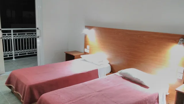 جناح ديلوكس، Hotel Sydney Greece 2/2
