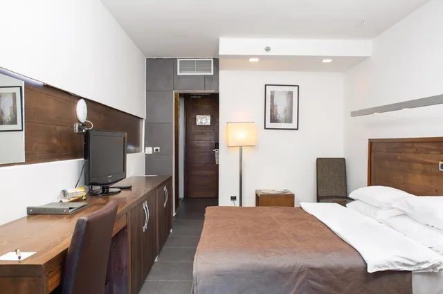 Standard, Double or Twin Bed, Sea View, Avala Resort and Villas 3/9