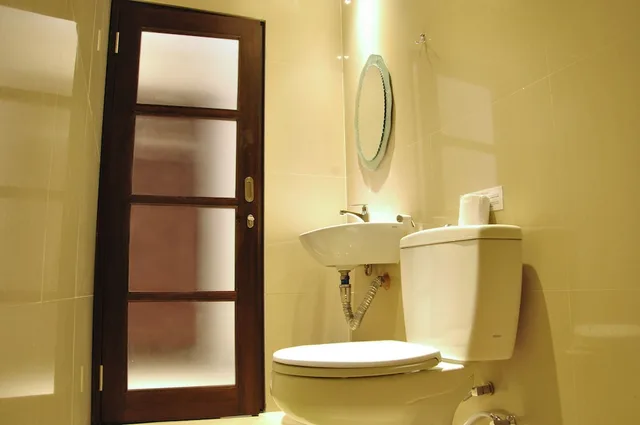غرفة ديلوكس بسرير كوين، Kuta Sari House 3/4