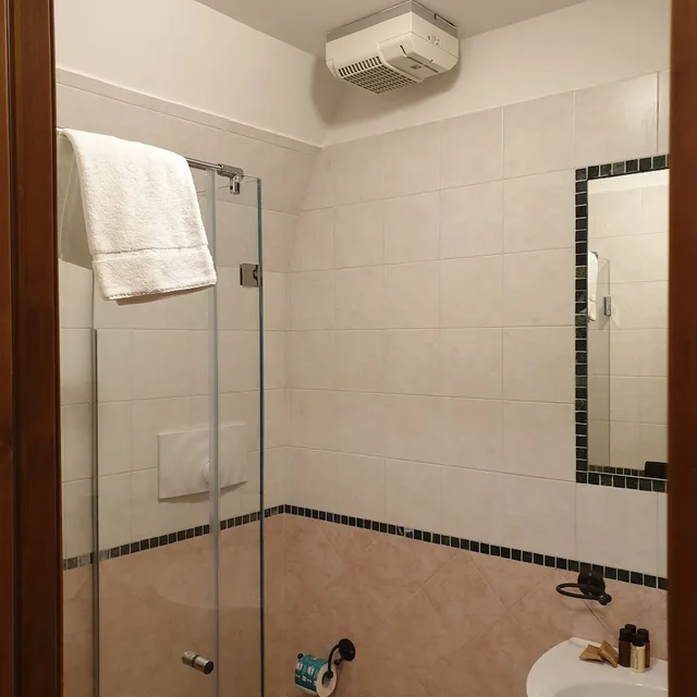 دوبلكس سوبيريور بسرير كينج، RESIDENCE L INCANTO 8/8