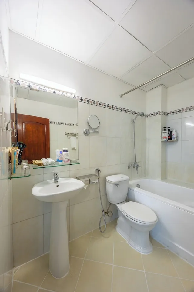 1 Bedroom, Family, 1 Double and 1 Single Bed, A25 Hotel - 251 Hai Ba Trung HCM 5/6