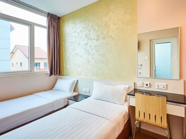 غرفة سوبيريور بسريرين منفصلين، Ibis Budget Singapore West Coast 2/6