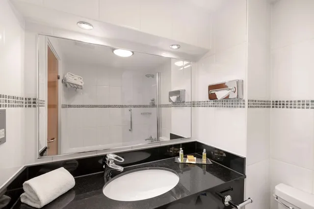 غرفة عائلية بسرير كينج، Hilton Birmingham Metropole 10/10