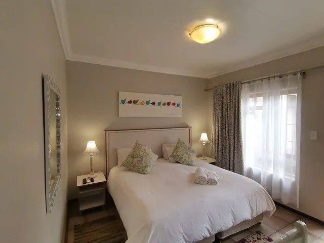 Standard, King Bed, Rene's Guesthouse 1/1