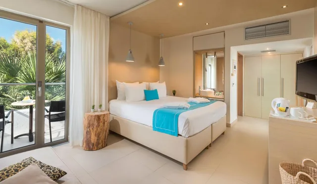 Room, Double Bed, Garden and Pool View، The GDM Island Hotel - Adults Only 3/5