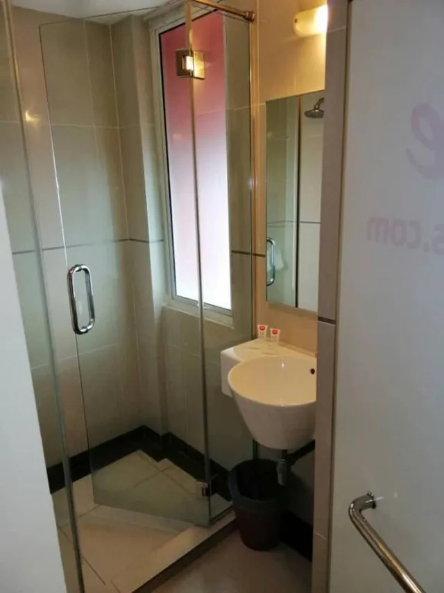 غرفة رباعية بسريرين كوين، Tune Hotel Georgetown Penang 9/10