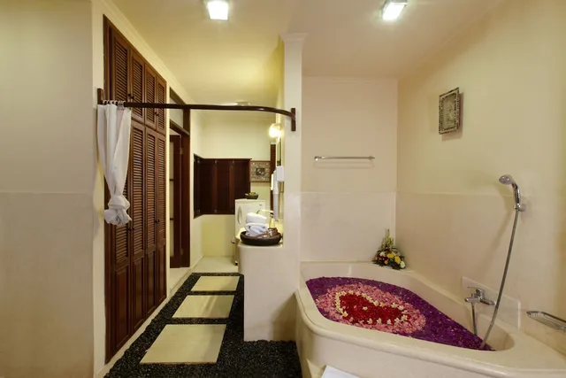2 Bedrooms, Duplex, Deluxe, Family, Pavilion, Double and Twin Beds, Two Story، PUTU BALI VILLA & SPA(KT) 3/3
