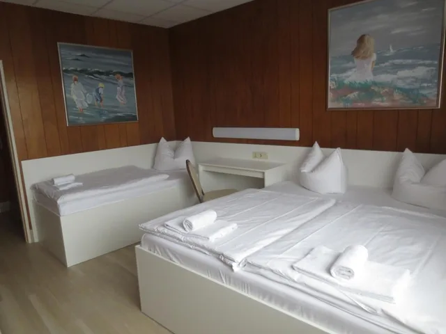 غرفة عائلية، Central-Hotel Tegel 5/10