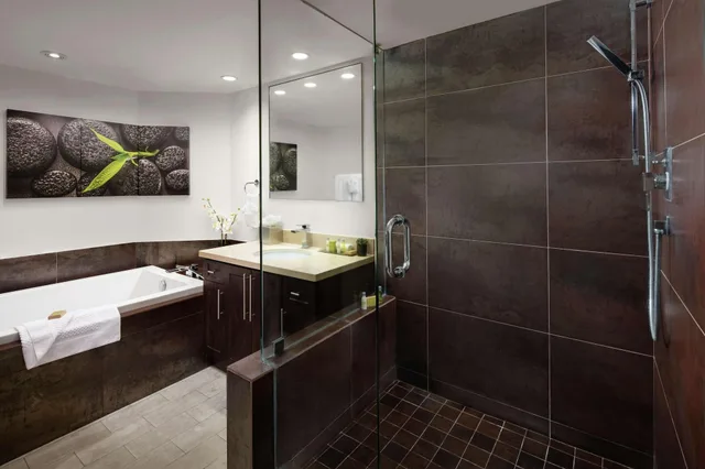 4 Bedrooms, Condo, Penthouse، Doubletree By Hilton Grand Hotel Biscayne Bay 6/6