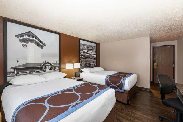 غرفة بسريرين مزدوجين لذوي الإعاقة، Super 8 by Wyndham North Platte 3/10