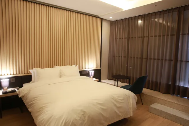 غرفة قياسية بسرير مزدوج، Hotel East9 1/5