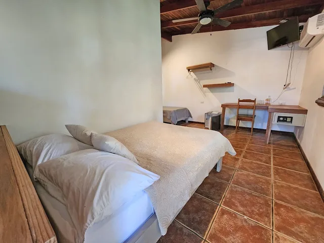غرفة اقتصادية بسرير كوين وسرير فردي، Cariblue Beach Jungle Resort 3/10